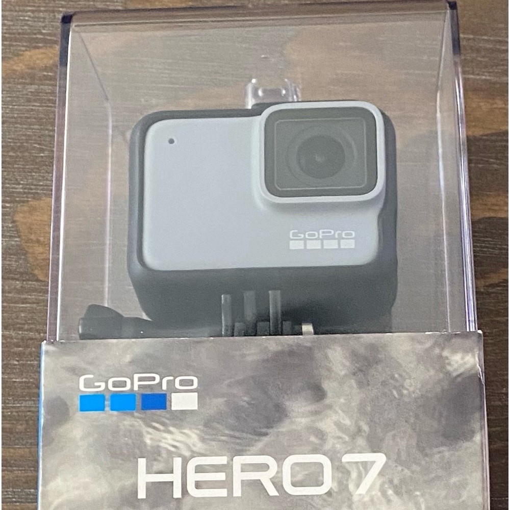GoPro Hero7 White — Waterproof Action Camera